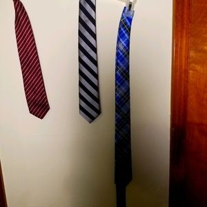 2 Izod boys ties